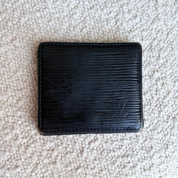 Louis Vuitton Epi Black Vintage Coin Pouch - Picture 2 of 5